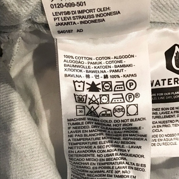 Levi's 26 (US 2/3) A-Line Mom Denim Shorts Light Wash Cuffed High Rise Women’s - Picture 10 of 13